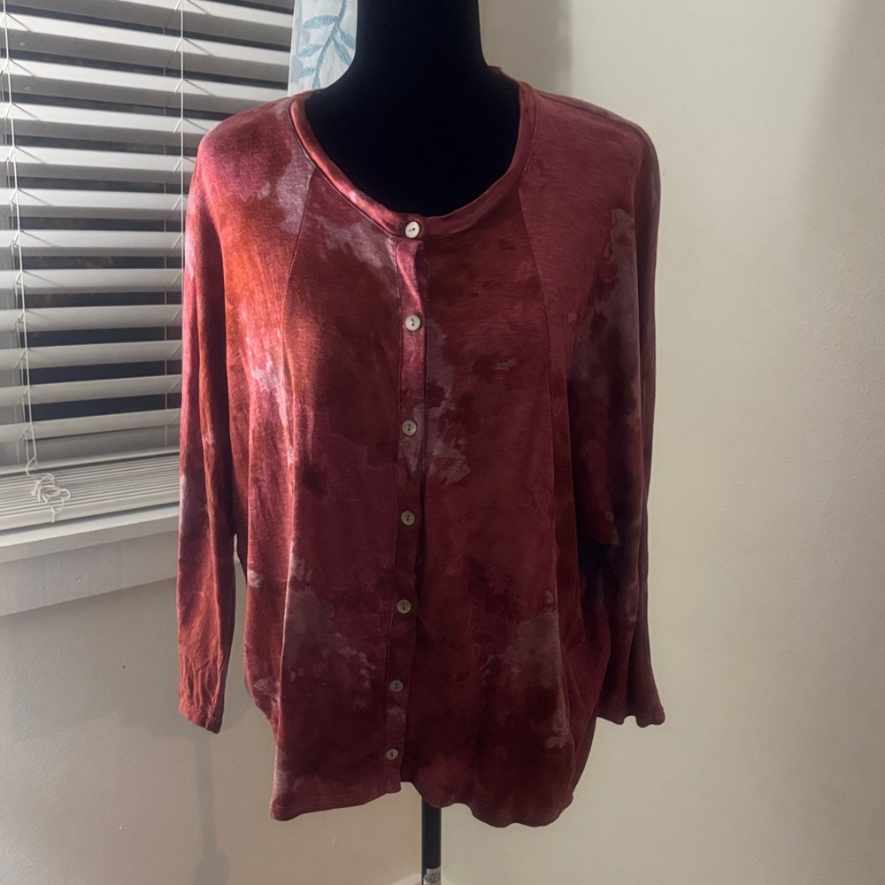 LOGO by Lori Goldstein Maroon Tie-Dye Cardigan